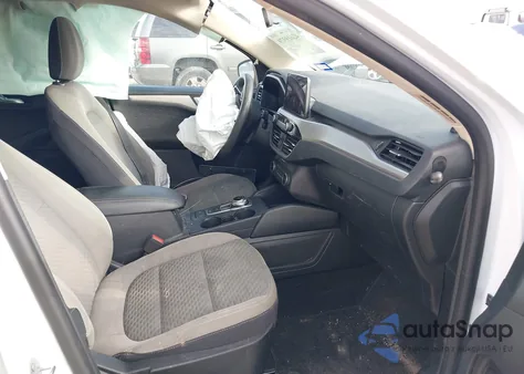 2020 Ford Escape Se z USA, uszkodzony, nr VIN 1FMCU0G68LUB66190